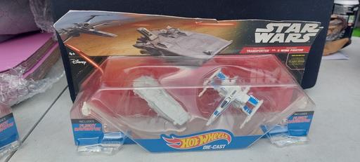 Buy & Sell Becontree Heath East London - Photos for Star Wars Hot Wheels flight navigators