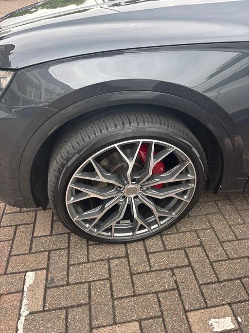 Vehicles Watford Town Centre Watford - Photos for Concaver cvr 1 22” alloy wheels + tyres