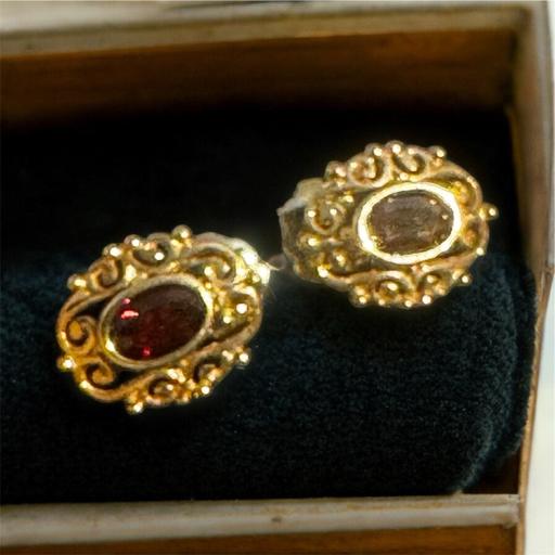 Buy & Sell Muxton Telford and Wrekin - Photos for A pair of vintage gold and Ruby earrings