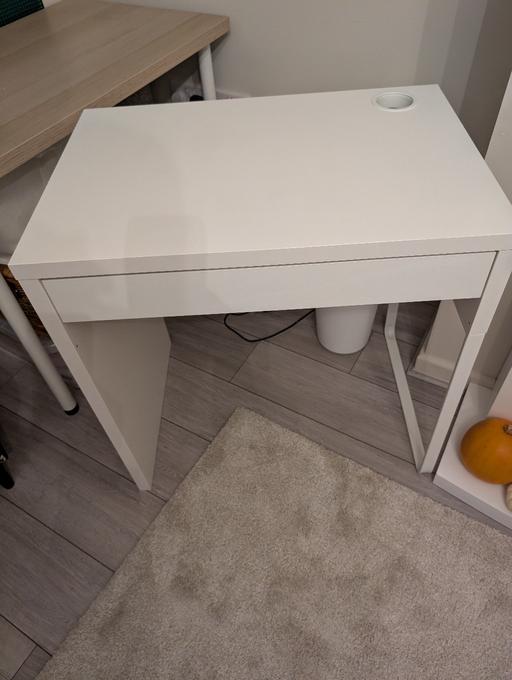 Buy & Sell Dudley Town Centre Dudley - Photos for Alex white IKEA Desk