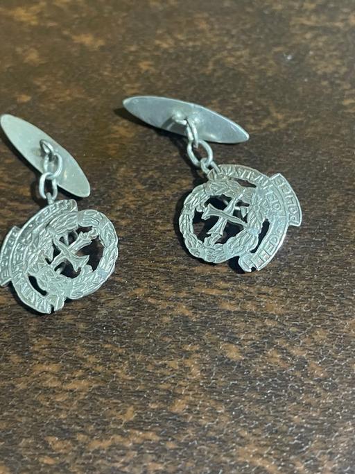 Buy & Sell Enfield Wash Enfield - Photos for silver cufflinks of Malay police