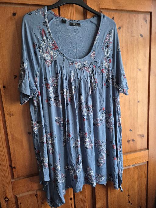 Buy & Sell Becontree East London - Photos for Ladies Top