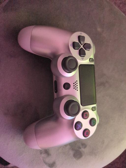 Buy & Sell Whiston Rotherham - Photos for PS4 controller working(has a rattle)