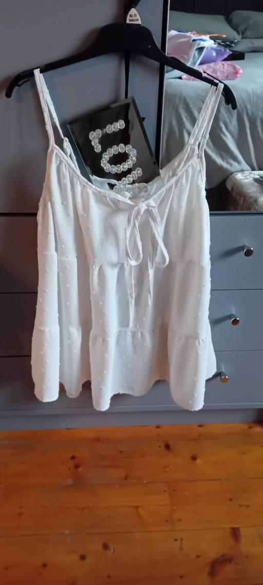 Buy & Sell Bilston Wolverhampton - Photos for women's or girls strappy blouse