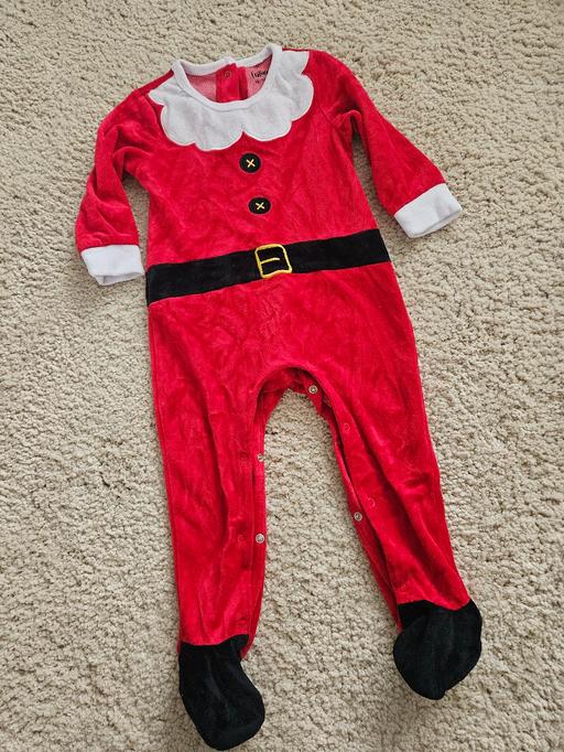 Buy & Sell Weston Point Halton - Photos for 12-18 months Christmas santa sleepsuit