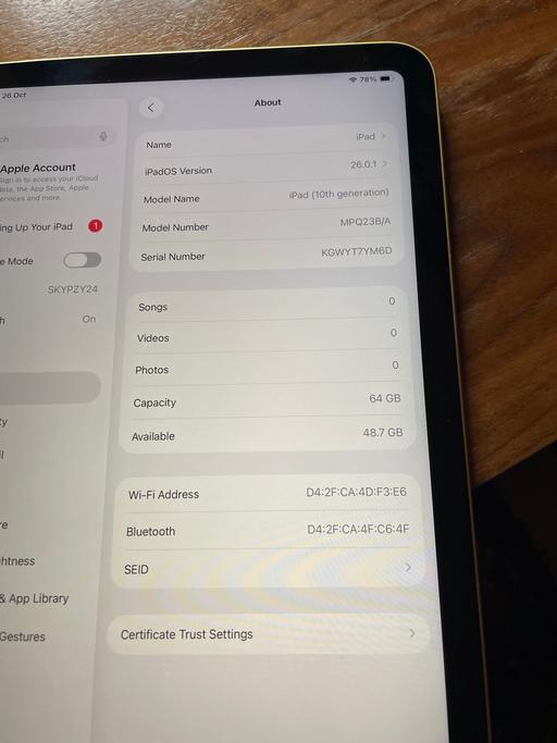 Buy & Sell Small Heath Birmingham - Photos for iPad latest 10th generation as new