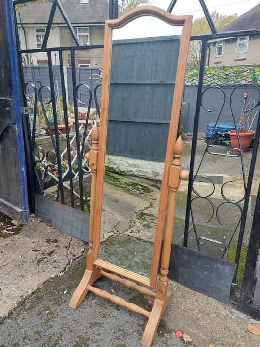 Buy & Sell Rainstorth Rotherham - Photos for Solid Wood Freestanding Mirror