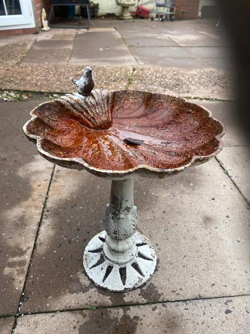 Buy & Sell Tipton Sandwell - Photos for Cast iron bird bath