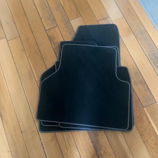 Vehicles Hunt End Redditch - Photos for Audi car mats