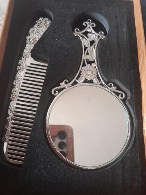 Buy & Sell Netherton Dudley - Photos for small metal mirrer and comb