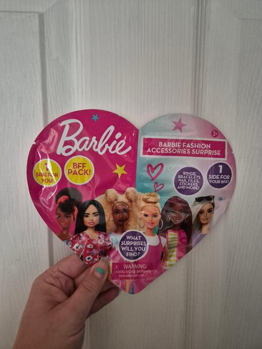 Buy & Sell Crumpsall Manchester - Photos for new Barbie Fashion Accessories Surprise