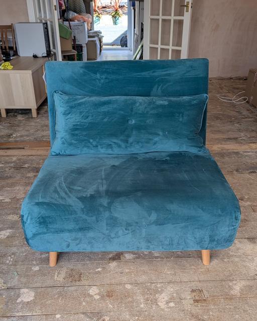 Buy & Sell Rush Green Barking and Dagenham - Photos for Teal Habitat Roma Single Chairbed / Sofabed