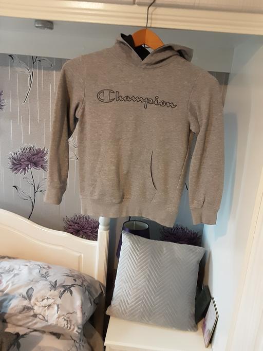 Buy & Sell Rainstorth Rotherham - Photos for Boys Champion Hoodie