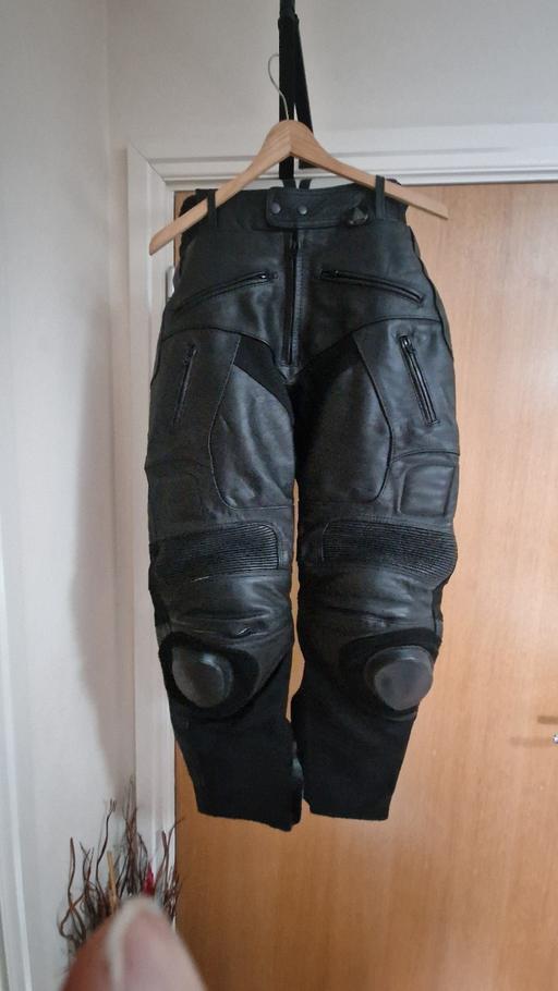 Buy & Sell Tower Hill Central London - Photos for real lather motorbike trauser
