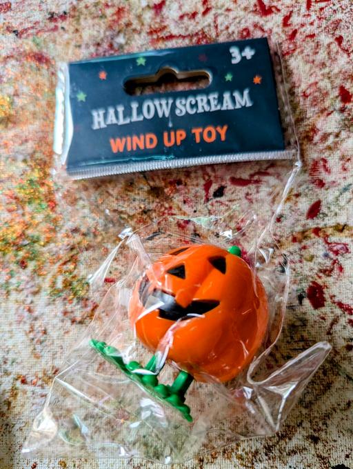Buy & Sell Georgetown Blaenau Gwent - Photos for 🎃 Halloween wind up hoping pumpkin. New