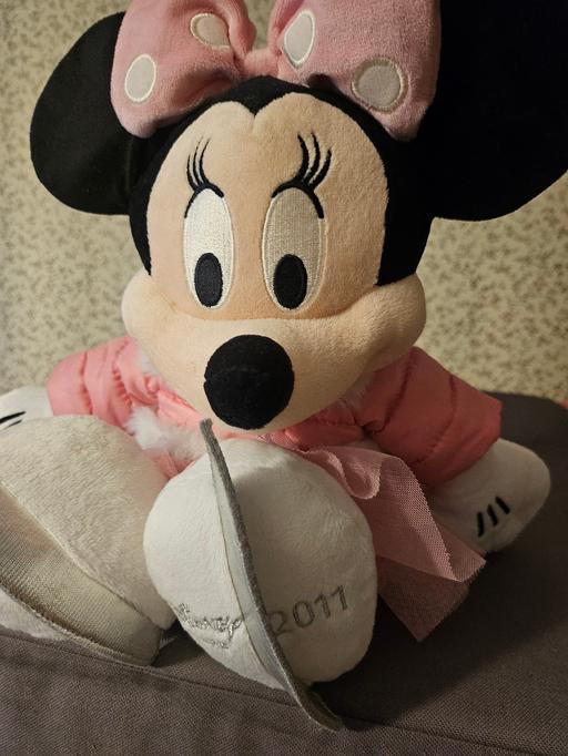 Buy & Sell Oldbury Sandwell - Photos for Minnie Mouse