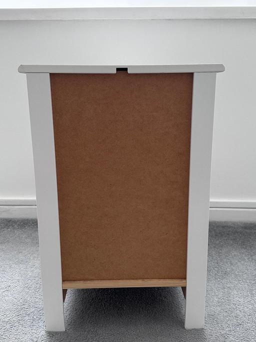 Buy & Sell Mottingham South East London - Photos for Pair of White Bedside Tables