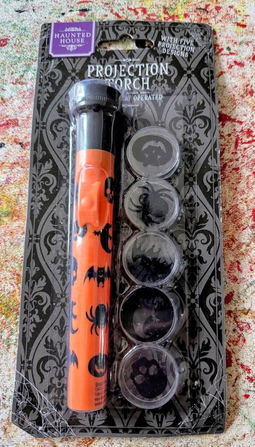 Buy & Sell Georgetown Blaenau Gwent - Photos for 🎃 Halloween projection torch with 5 projecti