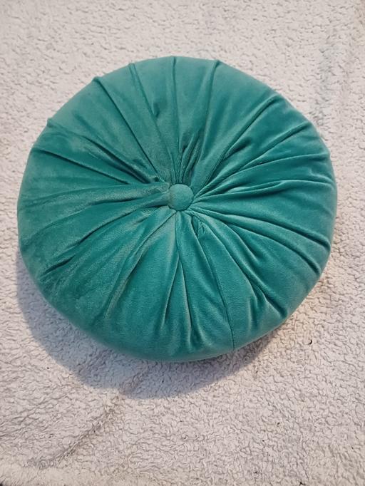Buy & Sell Kingshurst Solihull - Photos for circle cushion