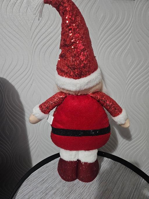Buy & Sell Rowley Regis Sandwell - Photos for Red or Silver Sequin dressed santa