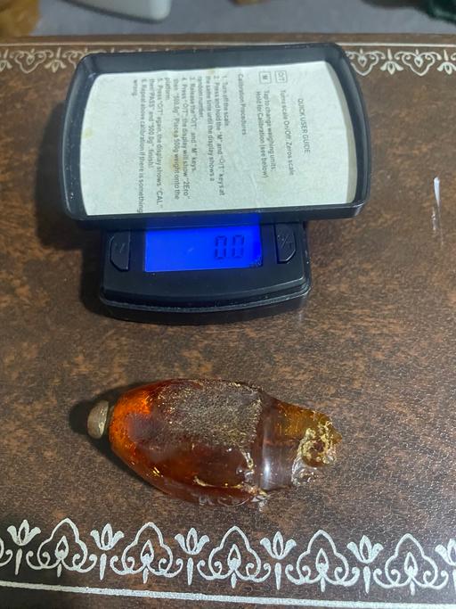 Buy & Sell East Ham East London - Photos for A piece of amber