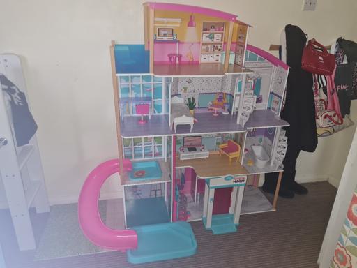 Buy & Sell Sedgley Dudley - Photos for Wooden dolls house