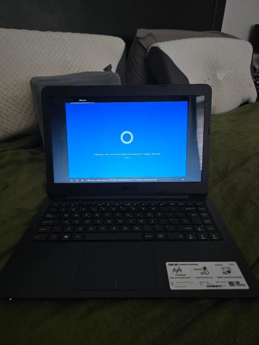 Buy & Sell Oldbury Sandwell - Photos for asus E402Y laptop