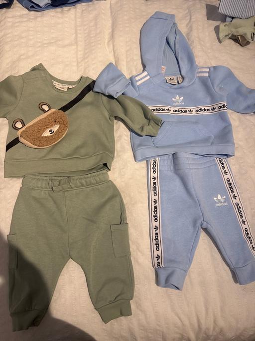 Buy & Sell Hoxton North London - Photos for Tracksuit 3-6 months