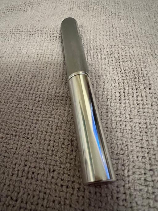 Buy & Sell Easington Lane Sunderland - Photos for Lipstick ( New )