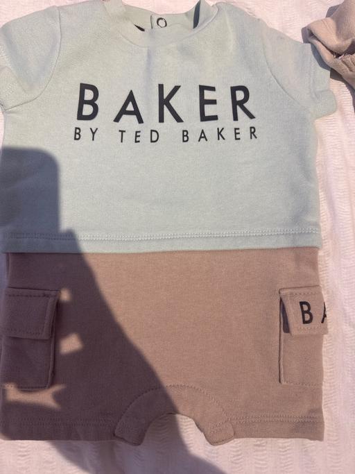 Buy & Sell Hoxton North London - Photos for Boys ted baker bundle newborn