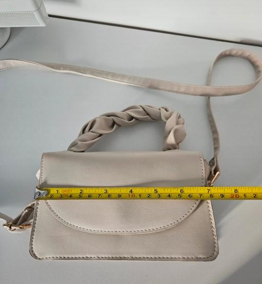 Buy & Sell Weston Point Halton - Photos for PRIMARK beige bag