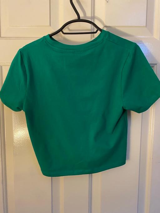 Buy & Sell Enfield Lock Enfield - Photos for green crop top