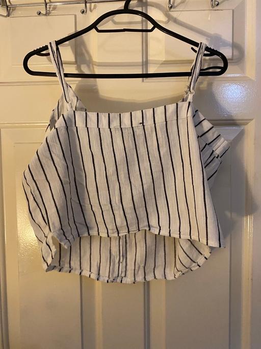 Buy & Sell Enfield Lock Enfield - Photos for crop shirt