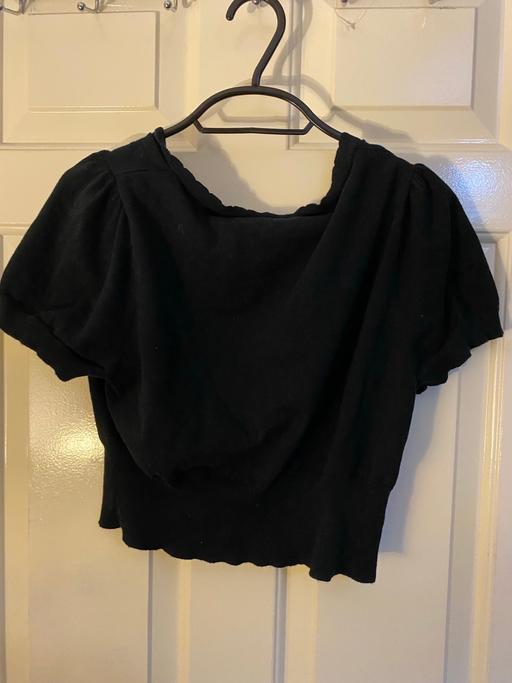 Buy & Sell Enfield Lock Enfield - Photos for crop top