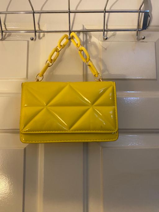 Buy & Sell Enfield Lock Enfield - Photos for handbag