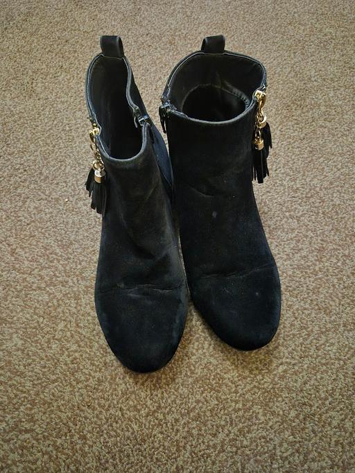 Buy & Sell Walsall Town Centre Walsall - Photos for Ladies size 6 shoes by Quiz
