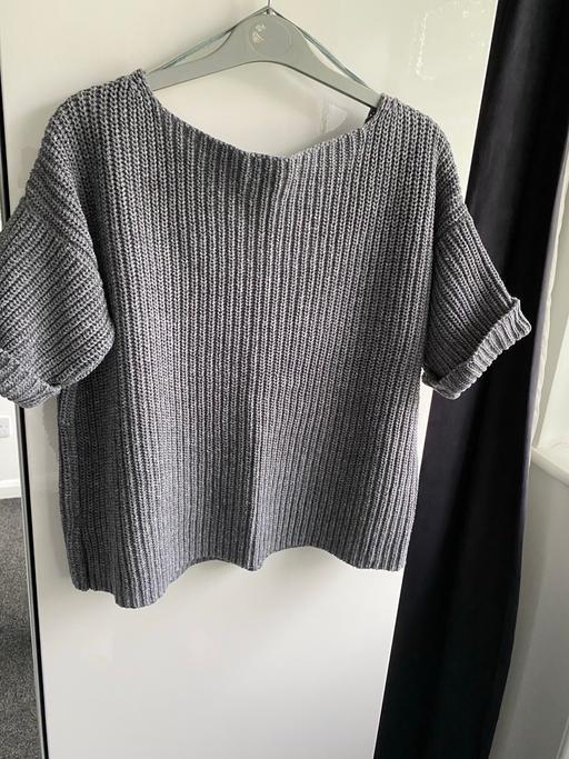 Buy & Sell Skellingthorpe North Kesteven - Photos for Grey Short Sleeve Jumper