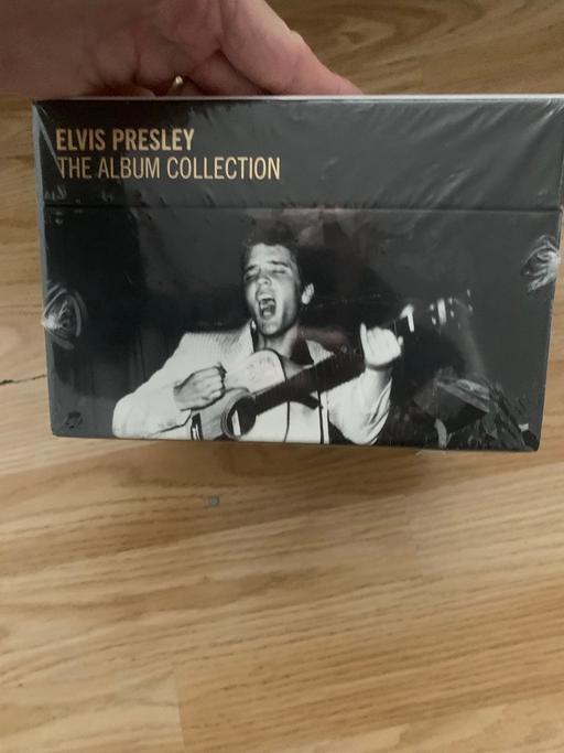 Buy & Sell Thornwood Glasgow - Photos for Elvis Presley 60 CD RCA sealed out of print