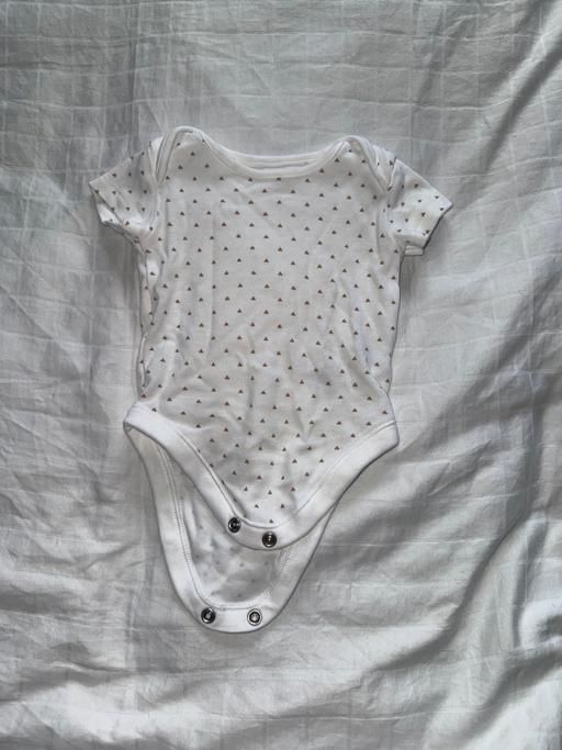 Buy & Sell Birmingham City Centre Birmingham - Photos for White short sleeve vest