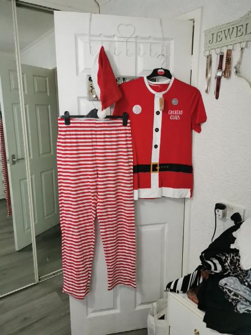 Buy & Sell Dalton-Le-Dale County Durham - Photos for MANS SIZE SMALL 3X PEICE PJS SET BNWT