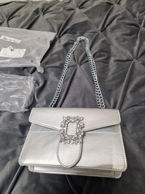 Buy & Sell Scholes Rotherham - Photos for New silver with long & short chain handles