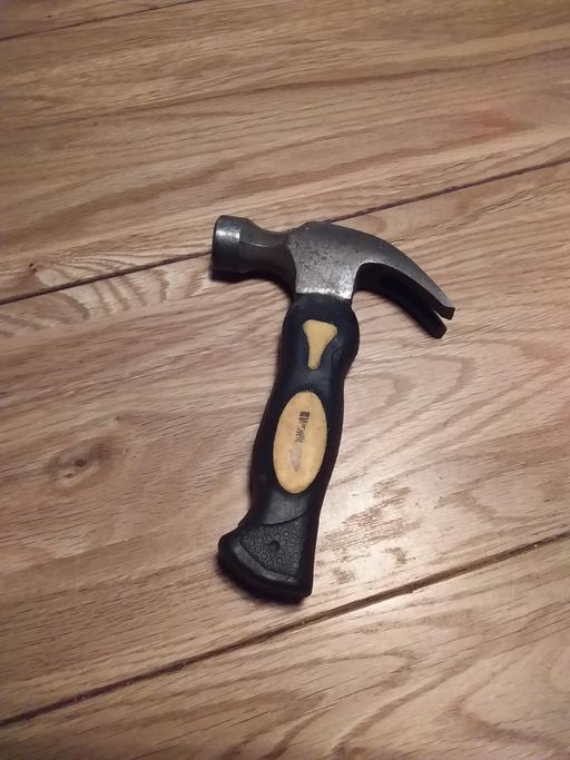 Buy & Sell Willenhall Walsall - Photos for Small Handle Hammer