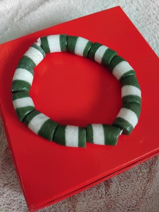Buy & Sell Kemsley Swale - Photos for green and white bracelet