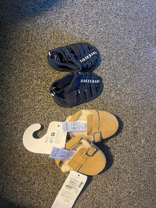 Buy & Sell Dunstable Central Bedfordshire - Photos for Baby soft ted baker sandals and soft m&s mule