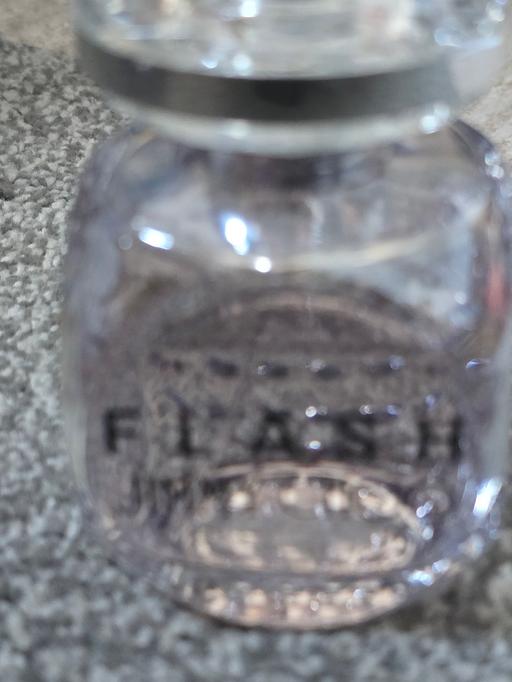 Buy & Sell Gatley Stockport - Photos for Jimmy choo flash 60ml edp