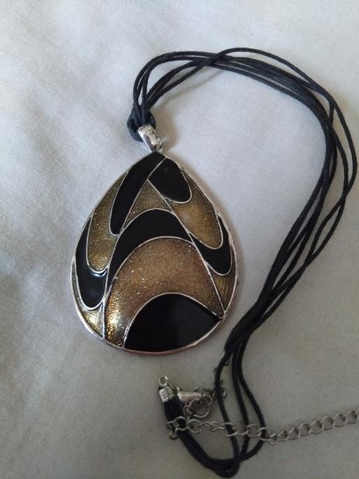 Buy & Sell Milton Regis Swale - Photos for necklace