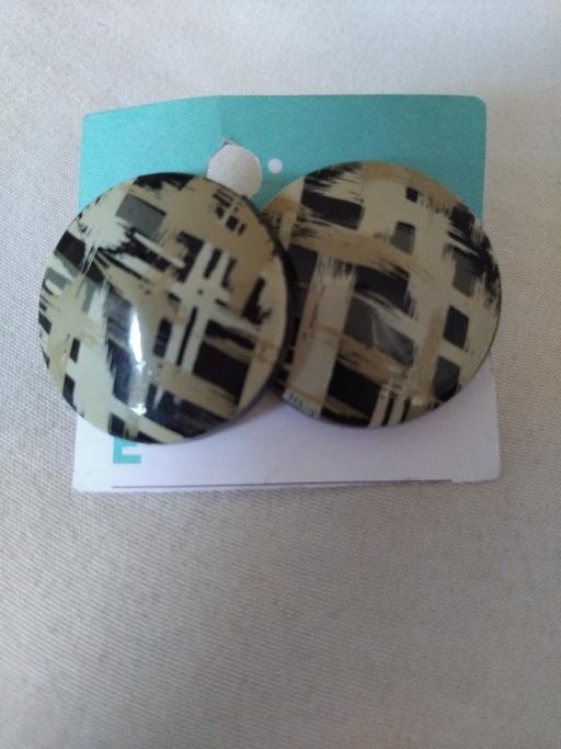 Buy & Sell Kemsley Swale - Photos for earrings