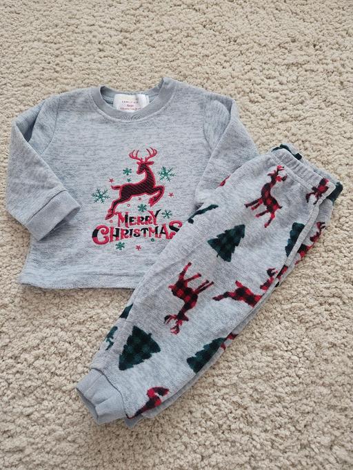 Buy & Sell Weston Point Halton - Photos for 6-9 months Christmas PJs