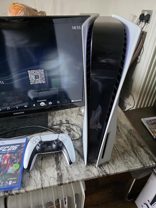 Buy & Sell Liverpool Liverpool - Photos for Ps5 Disc Edition 825gb plus fifa 26