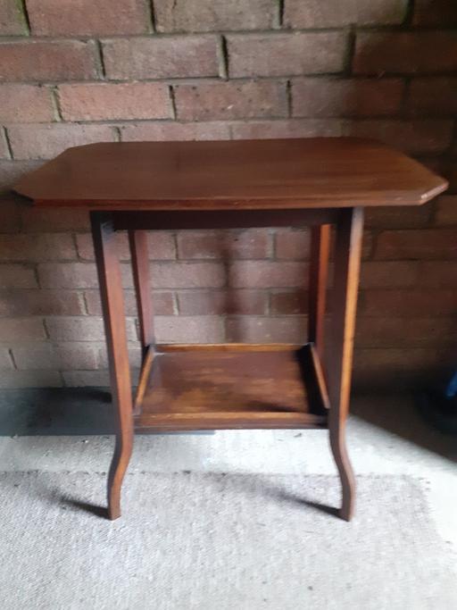 Buy & Sell Leagrave Luton - Photos for Side /Display Table(LU33BY)